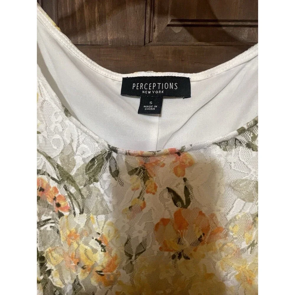 Size Small Perceptions New York Floral Print Lace Dress With 3/4 Sleeve Sweater - Picture 3 of 7